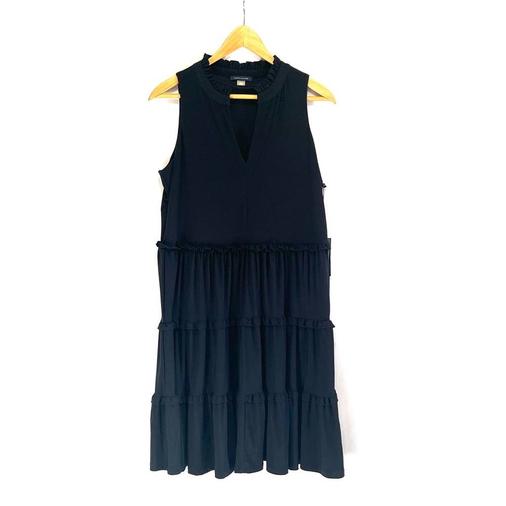 NWT Tommy Hilfiger Women's Dress Size 8 - Sleeveless, Tiered & Timeless!